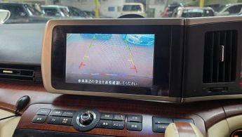 Nissan Elgrand E51 XL model 3.5 Recliners Sunroof