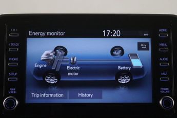 Toyota Yaris 1.5 VVT-h Design E-CVT Euro 6 (s/s) 5dr
