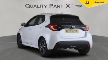 Toyota Yaris 1.5 VVT-h Design E-CVT Euro 6 (s/s) 5dr