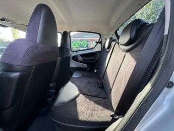 Toyota AYGO 1.0 VVT-i Ice MultiMode Euro 5 5dr