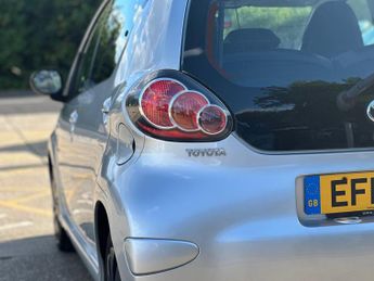 Toyota AYGO 1.0 VVT-i Ice MultiMode Euro 5 5dr