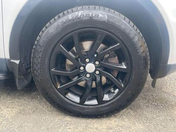 Land Rover Discovery Sport 2.0 TD4 SE Tech Auto 4WD Euro 6 (s/s) 5dr