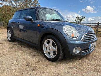 MINI Hatch 1.6 Cooper Steptronic Euro 4 3dr