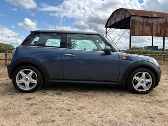 MINI Hatch 1.6 Cooper Steptronic Euro 4 3dr