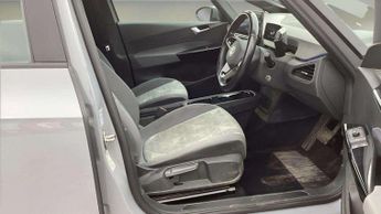 VOLKSWAGEN ID.3 Pro Performance 58kWh Life Hatchback 5dr Electric Auto (204 ps)