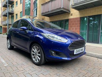 Ford Fiesta 1.0T EcoBoost Titanium Euro 6 (s/s) 5dr