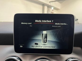 Mercedes-Benz GLA 1.6 GLA200 Sport (Premium Plus) 7G-DCT Euro 6 (s/s) 5dr