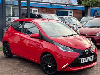 Toyota AYGO 1.0 VVT-i x-play Hatchback 5dr Petrol Manual Euro 6 (68 ps)