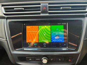 MG MG5 61.1kWh Exclusive Long Range Auto 5dr