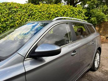 MG MG5 61.1kWh Exclusive Long Range Auto 5dr