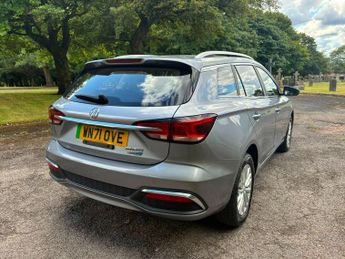 MG MG5 61.1kWh Exclusive Long Range Auto 5dr