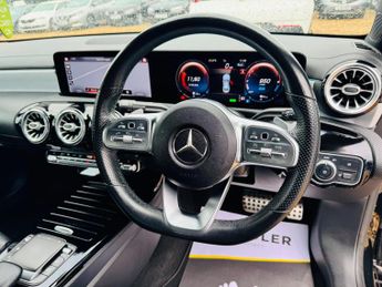 Mercedes-Benz CLA 1.3 CLA250e 15.6kWh AMG Line (Premium Plus) Coupe 8G-DCT Euro 6 