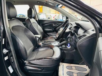 Hyundai ix35 2.0 CRDi SE Auto 4WD Euro 5 5dr