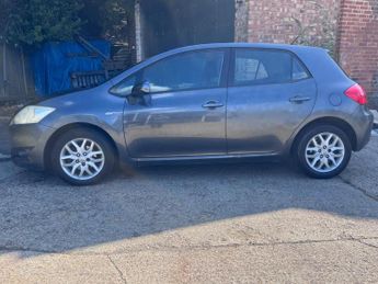 Toyota Auris 1.6 VVT-i TR 5dr