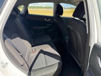 Hyundai KONA 1.6 h-GDi SE Connect DCT Euro 6 (s/s) 5dr
