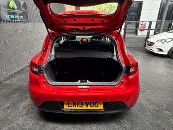 Renault Clio 1.5 dCi Dynamique S MediaNav Euro 5 (s/s) 5dr