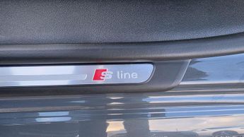 Audi TT 2.0 TFSI S line S Tronic quattro Euro 6 (s/s) 3dr