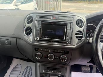 Volkswagen Tiguan 2.0 TDI BlueMotion Tech Match Edition DSG 4WD Euro 6 (s/s) 5dr