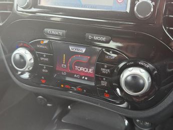 Nissan Juke 1.6 N-Connecta XTRON Euro 6 5dr