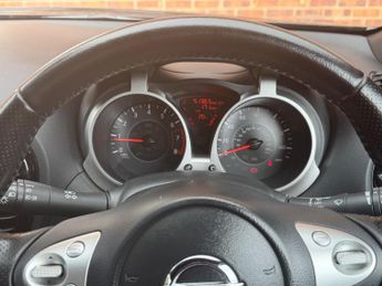 Nissan Juke 1.6 N-Connecta XTRON Euro 6 5dr