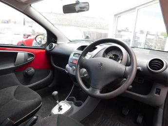Peugeot 107 1.0 12V Urban 2 Tronic Euro 5 3dr