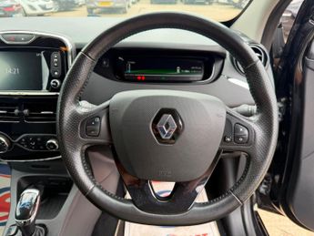 Renault Zoe R110 41kWh Dynamique Nav Auto 5dr (Battery Lease)