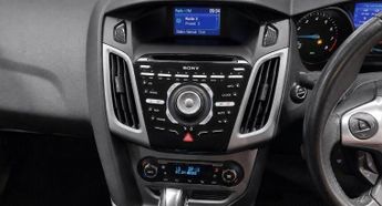 Ford Focus 1.6 Titanium Powershift Euro 5 5dr
