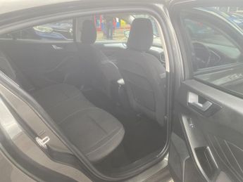 Ford Focus 1.5 EcoBlue Zetec Auto Euro 6 (s/s) 5dr