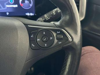 Vauxhall Mokka Electric 50kWh Launch Edition SUV 5dr Electric Auto (136 ps)
