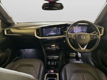 Vauxhall Mokka Electric 50kWh Launch Edition SUV 5dr Electric Auto (136 ps)