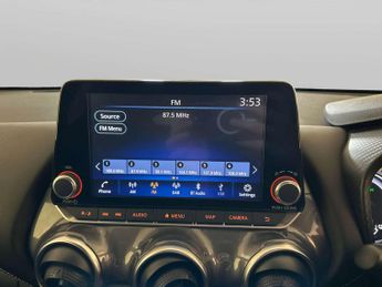 Nissan Juke 1.6 N-Connecta SUV 5dr Petrol Hybrid Auto Euro 6 (143 ps)