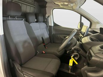 Peugeot e-Partner 750 50kWh Professional Premium + Long Panel Van 6dr Electric Aut