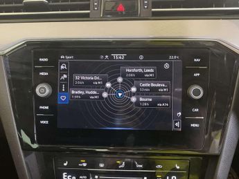 Volkswagen Passat 1.4 TSI 13kWh GTE Saloon 4dr Petrol Plug-in Hybrid DSG Euro 6 (s