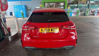 Mercedes-Benz A Class 2.0 A250 AMG Line 7G-DCT Euro 6 (s/s) 5dr