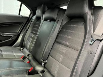 Mercedes-Benz A Class 1.6 A200 Sport Edition Plus 7G-DCT Euro 6 (s/s) 5dr