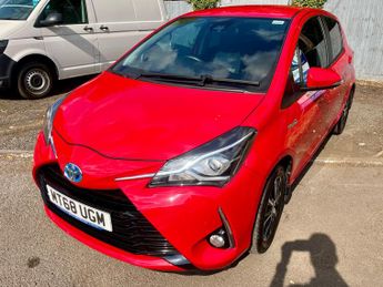 Toyota Yaris 1.5 VVT-h Icon Tech E-CVT Euro 6 (s/s) 5dr