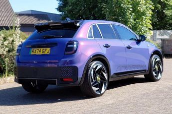 Abarth 600e 54kWh Scorpionissima Auto 5dr
