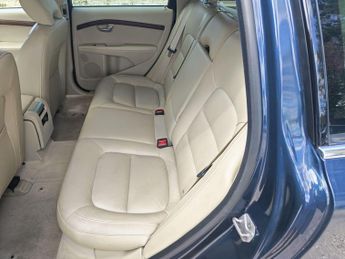 Volvo V70 ?T4 TOP SPEC OUTSTANDING?