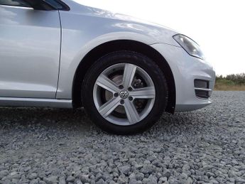 Volkswagen Golf 1.6 TDI BlueMotion Tech Match Edition DSG Euro 6 (s/s) 5dr