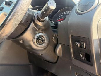 Nissan Qashqai 2.0 Tekna CVT 2WD Euro 5 5dr