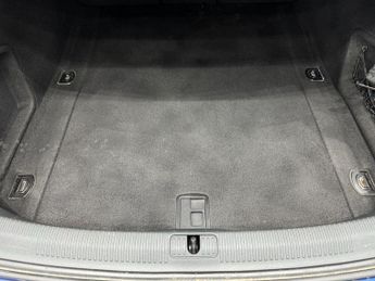 Audi A4 2.0 TDI ultra S line S Tronic Euro 6 (s/s) 4dr