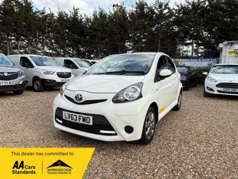 Toyota AYGO 1.0 VVT-i Move Euro 5 5dr