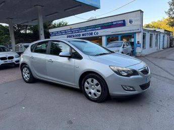 Vauxhall Astra 1.7 CDTi ecoFLEX 99g Exclusiv Euro 5 (s/s) 5dr