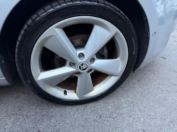 Skoda Octavia 2.0 TDI SE L DSG Euro 6 (s/s) 5dr