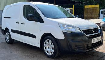 Peugeot Partner 1.6 eHDi 750 SE Panel Van 4dr Diesel Manual L2 (s/s) (128 g/km, 