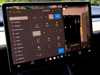 Tesla Model Y (Dual Motor) Long Range Auto 4WDE 5dr