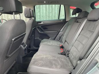 Volkswagen Tiguan 2.0 TDI SEL DSG Euro 6 (s/s) 5dr