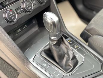 Volkswagen Tiguan 2.0 TDI SEL DSG Euro 6 (s/s) 5dr
