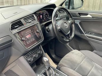Volkswagen Tiguan 2.0 TDI SEL DSG Euro 6 (s/s) 5dr
