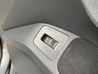 Volkswagen Tiguan 2.0 TDI SEL DSG Euro 6 (s/s) 5dr